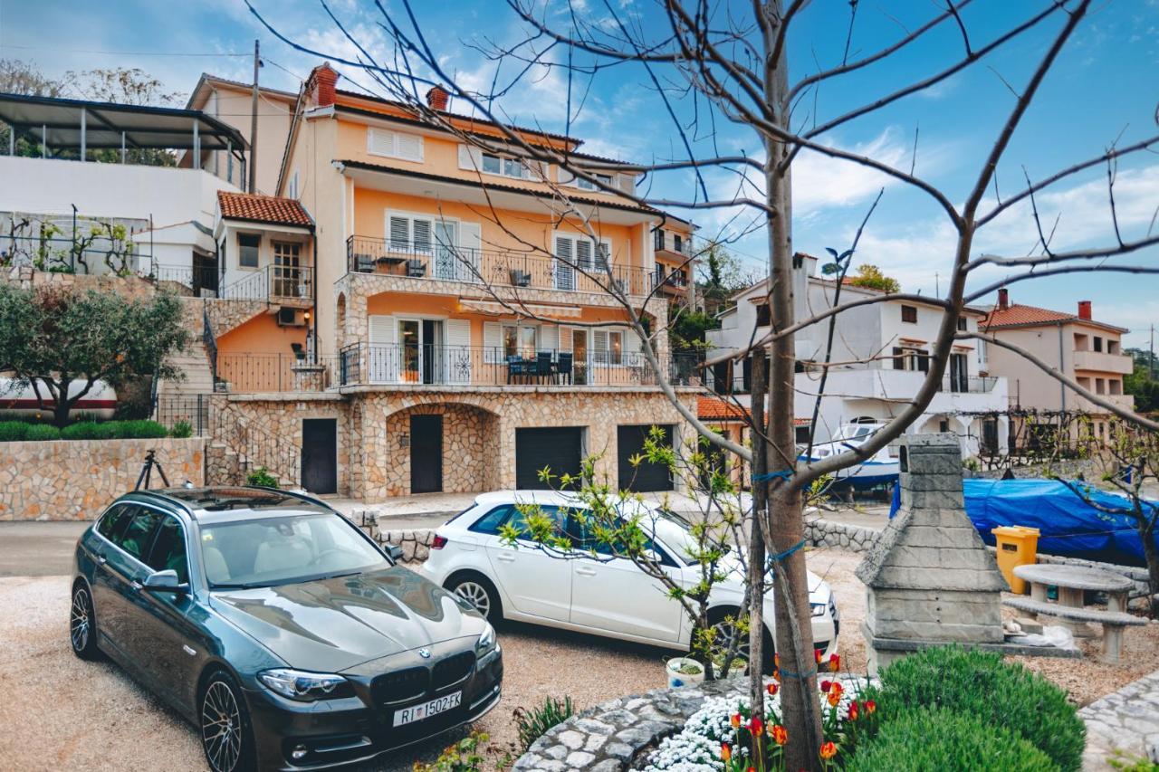 ורבניק Apartman Marina מראה חיצוני תמונה