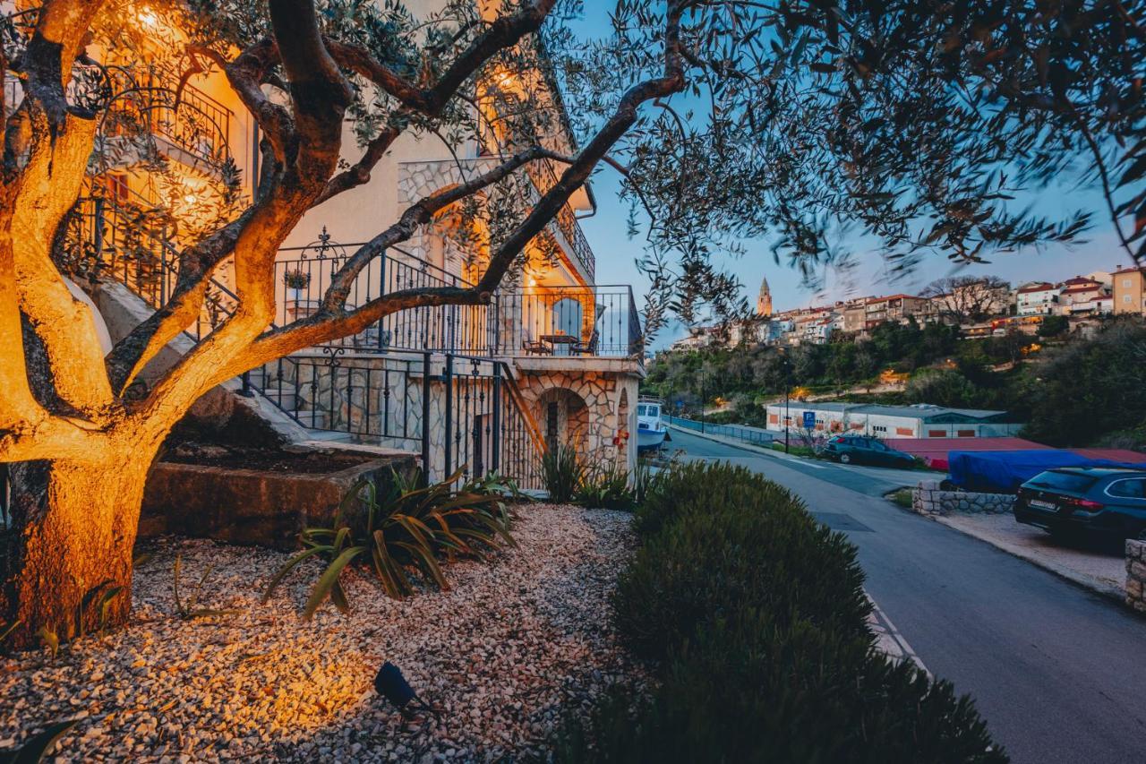 ורבניק Apartman Marina מראה חיצוני תמונה