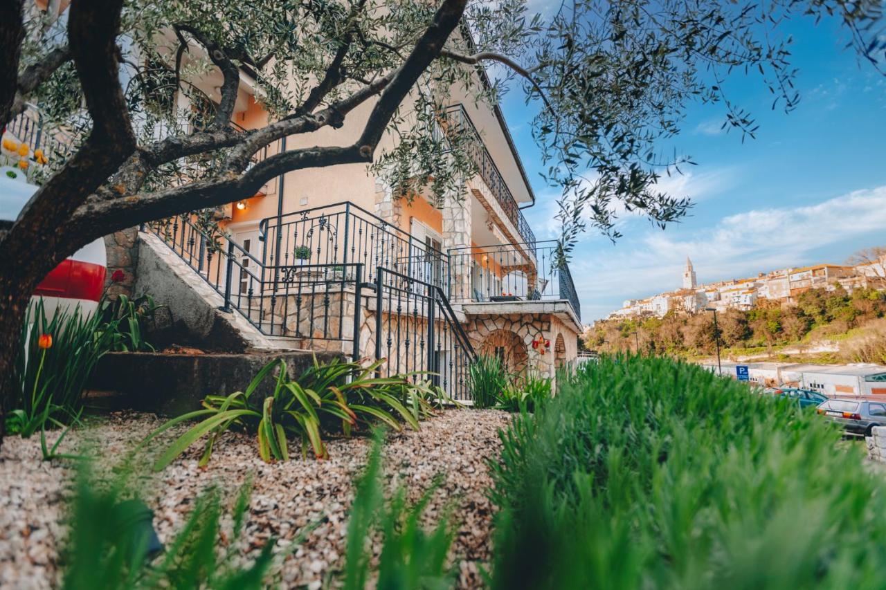 ורבניק Apartman Marina מראה חיצוני תמונה